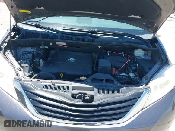 2011 Toyota Sienna LE AAS with VIN 5TDKK3DC3BS049461, listed as a IAAI auction lot 42629071 with 122,023 mi miles and . Bid and sale history available at DreamBid. Image 10.