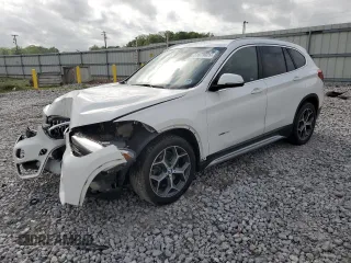 2016 BMW X1 xDrive28i z VIN WBXHT3C31GP886237, wystawiony jako Copart lot #51679025 z przebiegiem 144 234 mil mil oraz Szkoda całkowita • Salvage title. Historia ofert i sprzedaży dostępna na DreamBid. Obrazek 1.