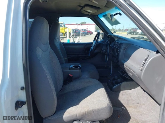 2002 Ford Ranger XL with VIN 1FTYR14U52PA80935, listed as a IAAI auction lot 41775133 with 165,286 mi miles. Bid and sale history available at carsss.com. Image 5.