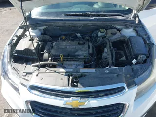 2015 Chevrolet Cruze LS with VIN 1G1PA5SH7F7113271, listed as a IAAI auction lot 42040800 with 256,089 mi miles. Bid and sale history available at carsss.com. Image 10.