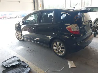 2010 Honda Fit Sport with VIN JHMGE8H46AS016942, listed as a IAAI auction lot 42206051 with 183,846 mi miles and . Bid and sale history available at DreamBid. Image 3.