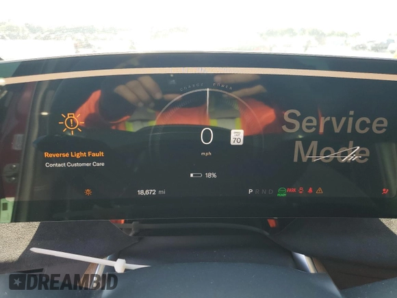 2022 Lucid Air Grand Touring z VIN 50EA1GBAXNA003291, wystawiony jako Copart lot #56681945 z przebiegiem 18 672 mil mil oraz Szkoda całkowita • Salvage title. Historia ofert i sprzedaży dostępna na DreamBid. Obrazek 9.