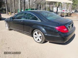 2013 Mercedes-Benz CL 550 z VIN WDDEJ9EB0DA030719, wystawiony jako IAAI lot #41894961 z przebiegiem 130 543 mil mil oraz . Historia ofert i sprzedaży dostępna na DreamBid. Obrazek 3.