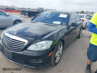 2013 Mercedes-Benz S-Class S 63 AMG with VIN WDDNG7EB1DA504597, listed as a IAAI auction lot 41505669 with 123,429 mi miles. Bid and sale history available at carsss.com. Image 18.