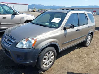2006 Honda CR-V EX with VIN JHLRD78856C031222, listed as a IAAI auction lot 42118910 with 212,486 mi miles and . Bid and sale history available at carsss.com. Image 2.