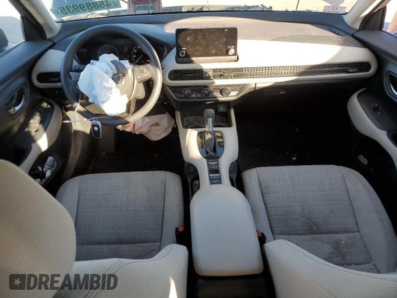 2024 Honda HR-V LX with VIN 3CZRZ2H38RM733425, listed as a Copart auction lot 45889935 with 40,793 mi miles and Salvage title. Bid and sale history available at DreamBid. Image 8.