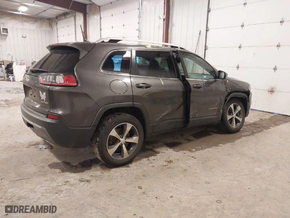 2019 Jeep Cherokee Limited with VIN 1C4PJMDX4KD133303, listed as a IAAI auction lot 41212933 with 115,332 mi miles. Bid and sale history available at carsss.com. Image 4.