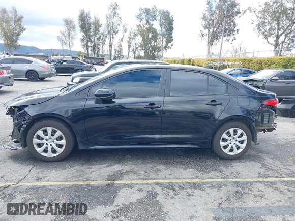 2024 Toyota Corolla LE with VIN 5YFB4MDE6RP220918, listed as a IAAI auction lot 41775214 with 5,861 mi miles. Bid and sale history available at carsss.com. Image 15.