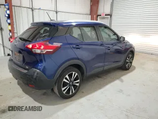 2019 Nissan Kicks S z VIN 3N1CP5CU8KL539592, wystawiony jako Copart lot #59495875 z przebiegiem 129 971 mil mil oraz Czysty tytuł • Clean title. Historia ofert i sprzedaży dostępna na DreamBid. Obrazek 3.