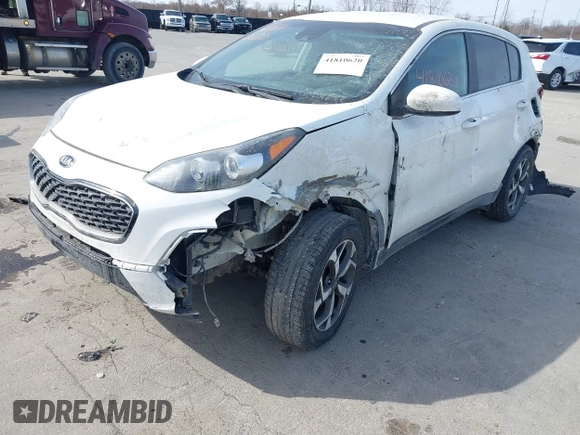 2020 Kia Sportage LX with VIN KNDPMCAC2L7776669, listed as a IAAI auction lot 41810620 with 186,599 mi miles and . Bid and sale history available at carsss.com. Image 6.