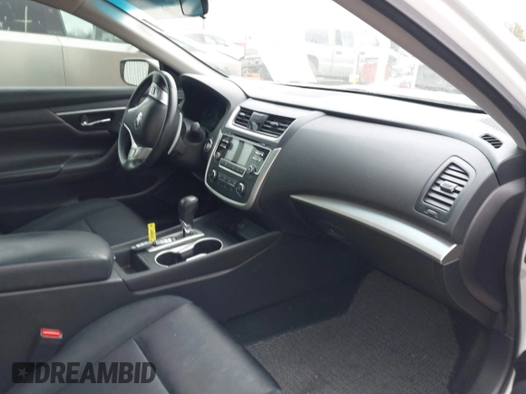 2017 Nissan Altima SR with VIN 1N4AL3AP4HN326560, listed as a IAAI auction lot 41349728 with 153,960 mi miles and . Bid and sale history available at carsss.com. Image 5.