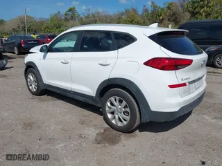 2019 Hyundai Tucson Value with VIN KM8J33A43KU065995, listed as a IAAI auction lot 41720471 with 95,732 mi miles. Bid and sale history available at carsss.com. Image 3.