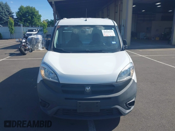 2018 Ram ProMaster City Cargo Tradesman z VIN ZFBERFAB0J6J37598, wystawiony jako IAAI lot #42416142 z przebiegiem 93 498 mil mil oraz . Historia ofert i sprzedaży dostępna na DreamBid. Obrazek 11.