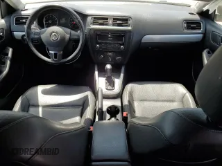 2014 Volkswagen Jetta SE with VIN 3VWD17AJ0EM268515, listed as a Copart auction lot 59977225 with 163,365 mi miles and Salvage title. Bid and sale history available at DreamBid. Image 8.