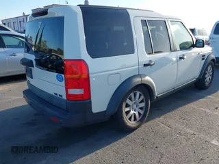 2005 Land Rover LR3 SE z VIN SALAE25495A326788, wystawiony jako IAAI lot #41937295 z przebiegiem 160 251 mil mil oraz . Historia ofert i sprzedaży dostępna na DreamBid. Obrazek 4.