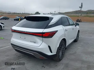 2023 Lexus RX 350h с VIN 2T2BBMCA3PC021404, выставлен на аукционе IAAI как лот 41879929 с пробегом 17 804 миль миль и . История ставок и продаж доступна на DreamBid. Изображение 4.