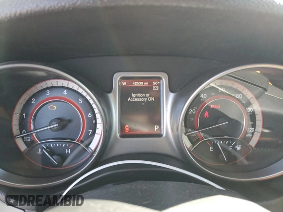 2018 Dodge Journey Crossroad with VIN 3C4PDDGGXJT477424, listed as a Copart auction lot 48290895 with 42,538 mi miles and Salvage Title. Bid and sale history available at DreamBid. Image 9.