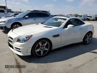 2015 Mercedes-Benz SLK-Class SLK 250 with VIN WDDPK4HA4FF109182, listed as a Copart auction lot 45529764 with 47,542 mi miles. Bid and sale history available at carsss.com. Image 1.