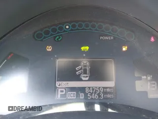 2014 Nissan LEAF SV z VIN 1N4AZ0CP9EC335871, wystawiony jako IAAI lot #42349976 z przebiegiem 84 759 mil mil oraz . Historia ofert i sprzedaży dostępna na DreamBid. Obrazek 7.