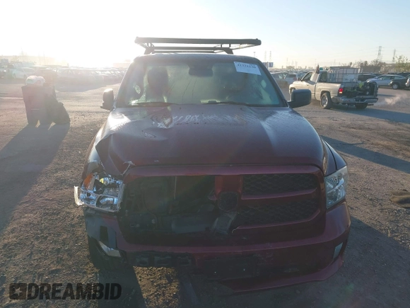 2018 Ram 1500 Express with VIN 1C6RR7FT3JS171975, listed as a IAAI auction lot 41331130 with 137,501 mi miles. Bid and sale history available at carsss.com. Image 13.