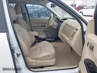 2008 Ford Escape Limited with VIN 1FMCU04168KE51420, listed as a IAAI auction lot 41435393 with 123,005 mi miles. Bid and sale history available at carsss.com. Image 5.