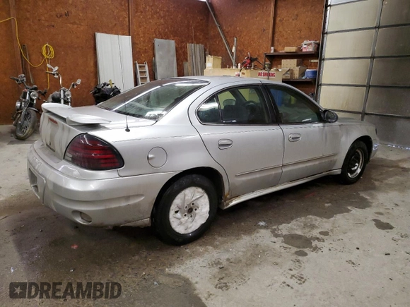2004 Pontiac Grand Am SE with VIN 1G2NE52F14M595630, listed as a Copart auction lot 89057975 with 146,754 mi miles and Salvage Title. Bid and sale history available at carsss.com. Image 3.
