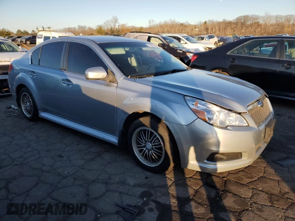2012 Subaru Legacy Premium z VIN 4S3BMAG64C1013474, wystawiony jako Copart lot #83630754 z przebiegiem 318 974 mil mil oraz Czysty tytuł • Clean title. Historia ofert i sprzedaży dostępna na DreamBid. Obrazek 4.