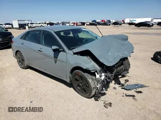 2022 Hyundai Elantra SEL z VIN KMHLM4AG4NU305405, wystawiony jako Copart lot #52662805 z przebiegiem 37 329 mil mil oraz Szkoda całkowita • Salvage title. Historia ofert i sprzedaży dostępna na DreamBid. Obrazek 10.
