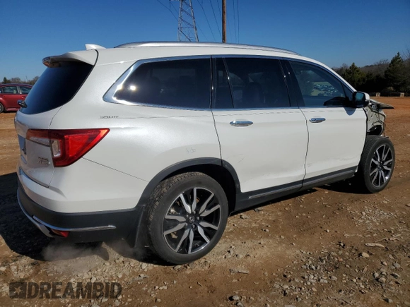 2022 Honda Pilot Touring 7-Passenger with VIN 5FNYF6H66NB059642, listed as a Copart auction lot 87802435 with 26,039 mi miles and Salvage Title. Bid and sale history available at carsss.com. Image 3.