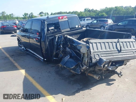 2018 Ram 1500 Limited z VIN 1C6RR6PT9JS193181, wystawiony jako IAAI lot #42133768 z przebiegiem 75 658 mil mil oraz . Historia ofert i sprzedaży dostępna na DreamBid. Obrazek 3.