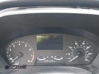 2021 Ford Escape SE z VIN 1FMCU0G6XMUB32625, wystawiony jako IAAI lot #42279918 z przebiegiem 93 646 mil mil oraz . Historia ofert i sprzedaży dostępna na DreamBid. Obrazek 7.