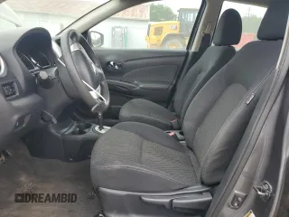 2016 Nissan Versa SV z VIN 3N1CN7AP4GL819029, wystawiony jako Copart lot #64666945 z przebiegiem Nie podano mil oraz Czysty tytuł • Clean title. Historia ofert i sprzedaży dostępna na DreamBid. Obrazek 7.