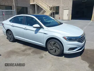 2019 Volkswagen Jetta SEL Premium с VIN 3VWG57BU8KM040476, выставлен на аукционе IAAI как лот 42378836 с пробегом 45 467 миль миль и . История ставок и продаж доступна на DreamBid. Изображение 1.
