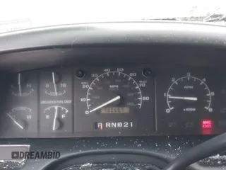 1996 Ford F-250 with VIN 1FTHX26G3TEA37596, listed as a IAAI auction lot 41224366 with 98,068 mi miles and . Bid and sale history available at DreamBid. Image 7.