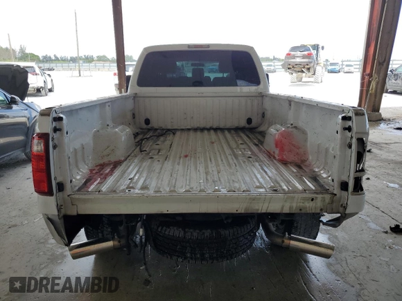 2014 Ford F-350 XL с VIN 1FT8X3A64EEB65496, выставлен на аукционе Copart как лот 52169105 с пробегом 232 857 миль миль и Списание • Salvage title. История ставок и продаж доступна на DreamBid. Изображение 6.