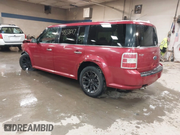 2009 Ford Flex SEL with VIN 2FMEK62C09BB07986, listed as a IAAI auction lot 41558017 with 231,865 mi miles. Bid and sale history available at carsss.com. Image 3.