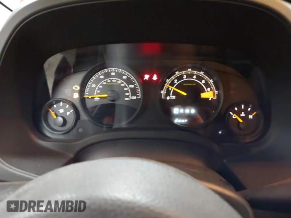 2016 Jeep Patriot Sport with VIN 1C4NJRBB0GD782440, listed as a IAAI auction lot 41311967 with 160,131 mi miles and . Bid and sale history available at carsss.com. Image 7.