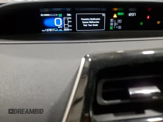 2016 Toyota Prius Four z VIN JTDKARFUXG3502205, wystawiony jako Copart lot #58021615 z przebiegiem 137 817 mil mil oraz Czysty tytuł • Clean title. Historia ofert i sprzedaży dostępna na DreamBid. Obrazek 9.