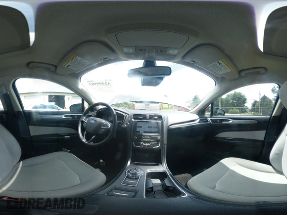 2020 Ford Fusion SE z VIN 3FA6P0HD6LR160147, wystawiony jako IAAI lot #42499983 z przebiegiem 73 971 mil mil oraz . Historia ofert i sprzedaży dostępna na DreamBid. Obrazek 19.
