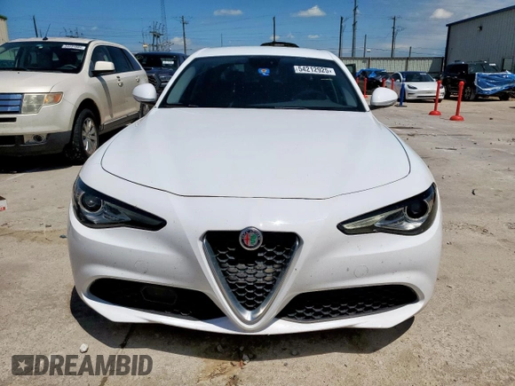 2017 Alfa Romeo Giulia with VIN ZARFAEBN2H7557756, listed as a Copart auction lot 54212925 with 62,842 mi miles and Clean title. Bid and sale history available at DreamBid. Image 5.