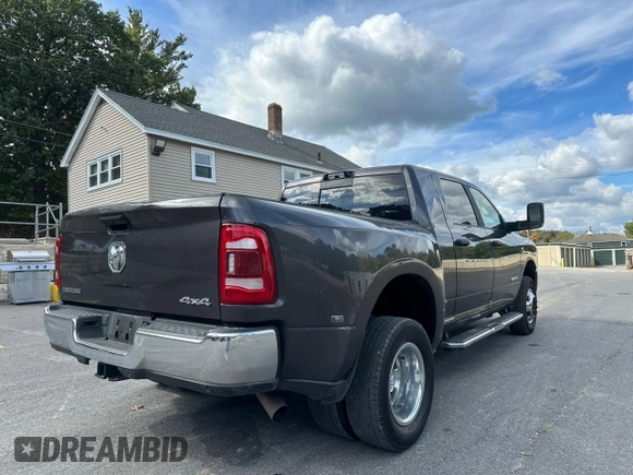 2022 Ram 3500 Big Horn with VIN 3C63RRLL6NG358663, listed as a Copart auction lot 74045394 with 172,267 mi miles and Clean Title. Bid and sale history available at carsss.com. Image 3.