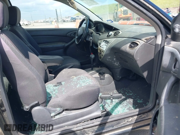 2004 Ford Focus with VIN 3FAHP31Z14R100908, listed as a IAAI auction lot 41894724 with 221,016 mi miles and . Bid and sale history available at DreamBid. Image 5.