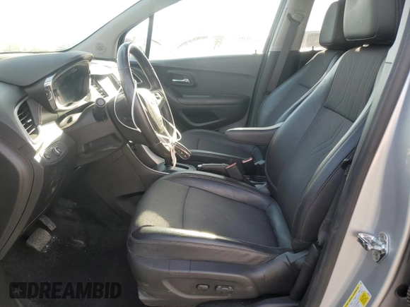 2022 Chevrolet Trax LT with VIN KL7CJPSMXNB563066, listed as a Copart auction lot 50166005 with 32,442 mi miles and Salvage title. Bid and sale history available at DreamBid. Image 7.
