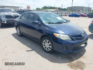 2013 Toyota Corolla L with VIN 5YFBU4EE9DP170801, listed as a IAAI auction lot 42035064 with 138,147 mi miles. Bid and sale history available at carsss.com. Image 1.