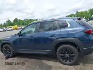 2023 Mazda CX-50 S Preferred Plus z VIN 7MMVABCM4PN119583, wystawiony jako IAAI lot #42108949 z przebiegiem 26 254 mil mil oraz . Historia ofert i sprzedaży dostępna na DreamBid. Obrazek 14.