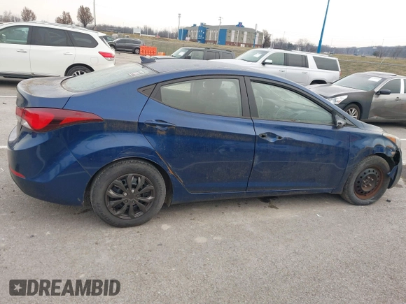 2016 Hyundai Elantra SE with VIN 5NPDH4AE7GH672890, listed as a IAAI auction lot 41087145 with 157,540 mi miles. Bid and sale history available at carsss.com. Image 13.