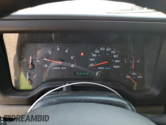2004 Jeep Wrangler SE with VIN 1J4FA29164P797604, listed as a Copart auction lot 59978155 with 166,888 mi miles and Clean title. Bid and sale history available at DreamBid. Image 9.