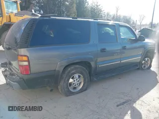 2000 Chevrolet Suburban LS with VIN 3GNFK16TXYG142561, listed as a IAAI auction lot 41281631 with 385,565 mi miles and . Bid and sale history available at DreamBid. Image 4.