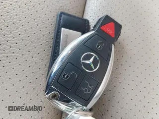 2015 Mercedes-Benz M 350 z VIN 4JGDA5JB3FA588597, wystawiony jako IAAI lot #42352449 z przebiegiem 68 264 mil mil oraz . Historia ofert i sprzedaży dostępna na DreamBid. Obrazek 11.