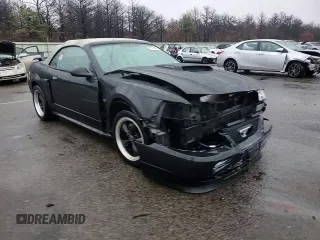 2001 Ford Mustang GT Deluxe with VIN 1FAFP45X91F136800, listed as a Copart auction lot 81303544 with 101,864 mi miles and Salvage Title. Bid and sale history available at carsss.com. Image 13.